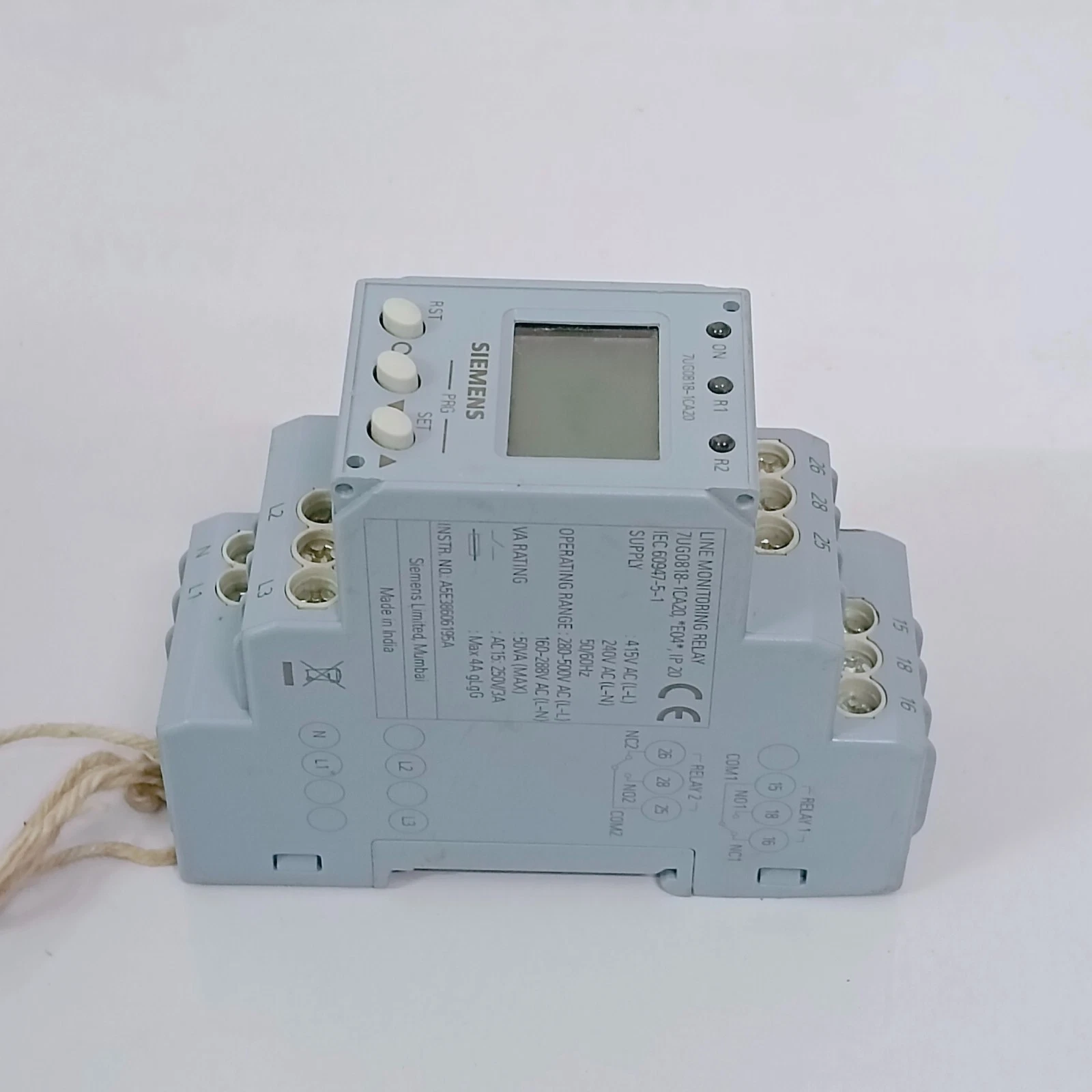 SIEMENS 7UG0818-1CA20 LINE MONITORING RELAY SUPPLY - 415V AC(L-L) /240V AC (L-H) - Image 2